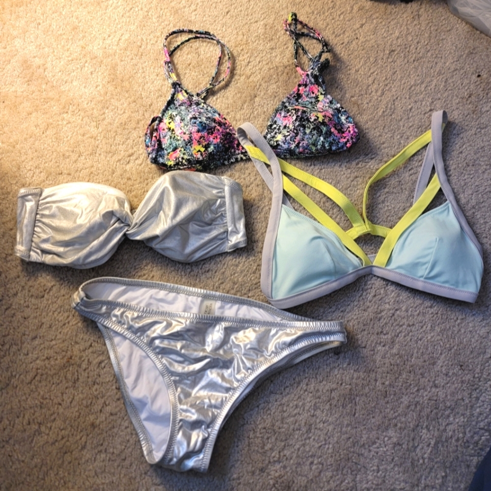 Victoria Secret Bikini Bundle Size M